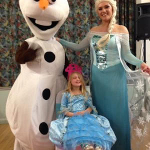 Elsa & Olaf Mascot | Leicester Party Entertainers