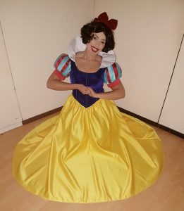 Snow White Impersonator | Leicester
