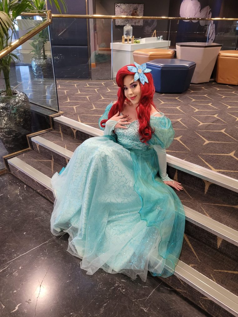 Ariel sat in the steps if the Crowne Plaza in Nottingham